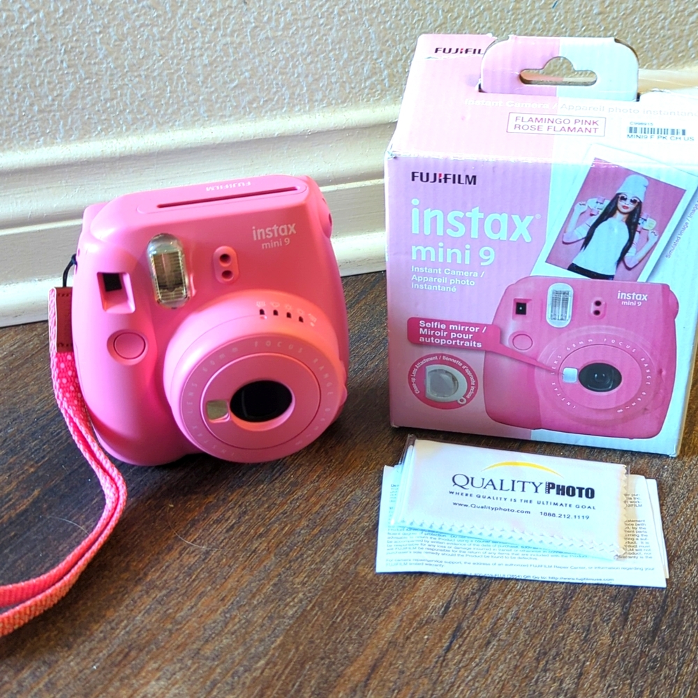 Fujifilm Instax Mini 9 Flamingo Pink